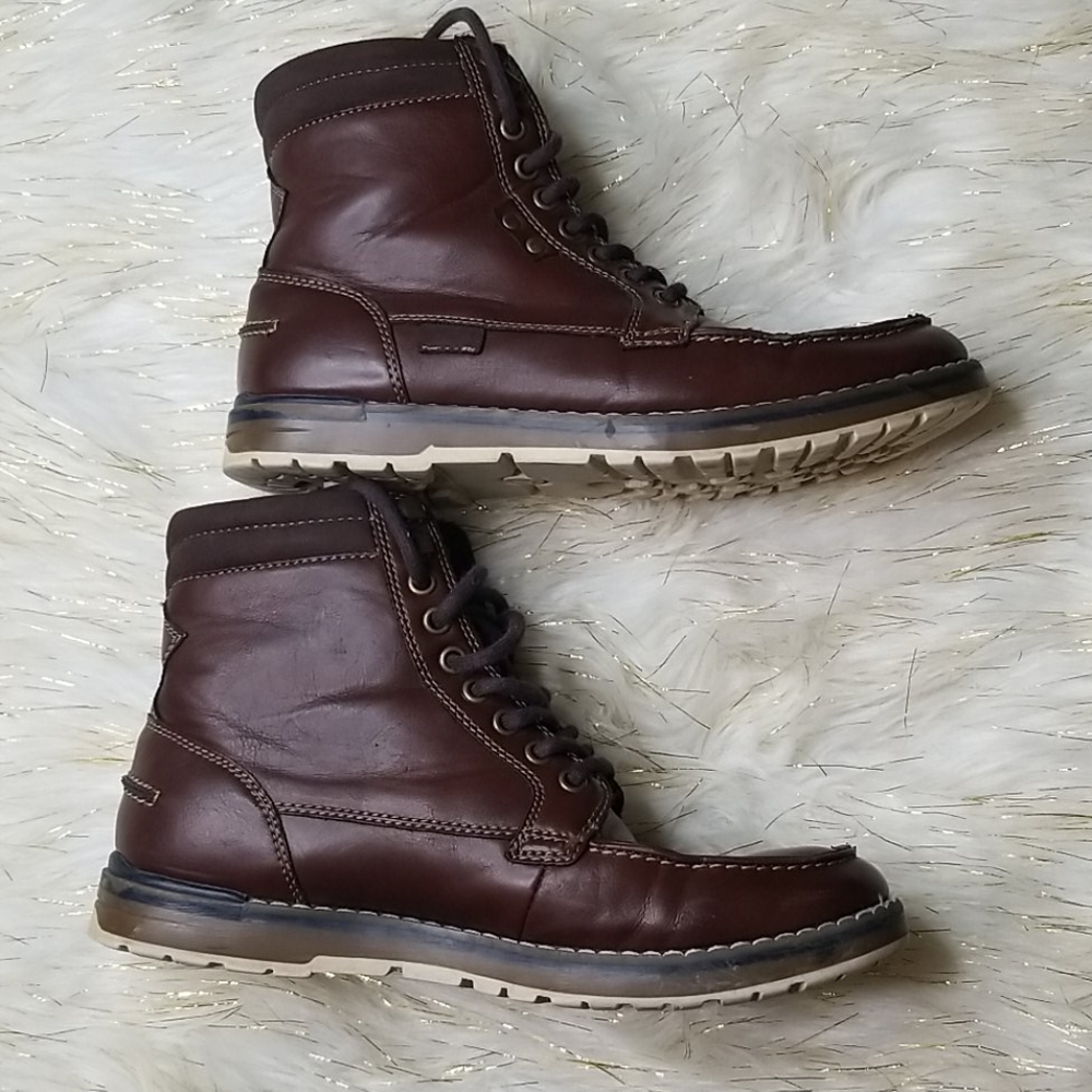Boots - Picture 4 of 8